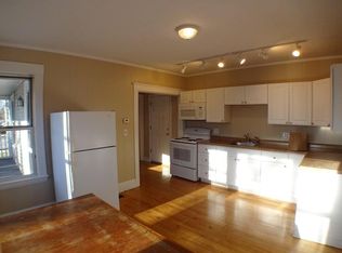 265 Concord St APT 1, Framingham, MA 01702