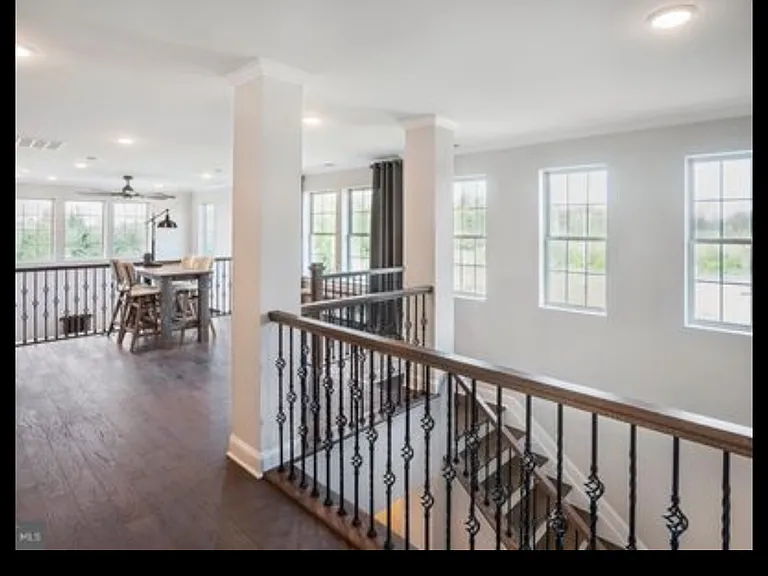 409 Sanctuary Ct #2 — Photo 9