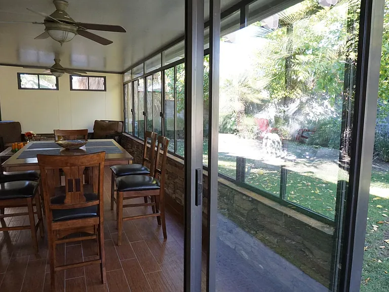 527 N Plaza Amigo — Photo 7