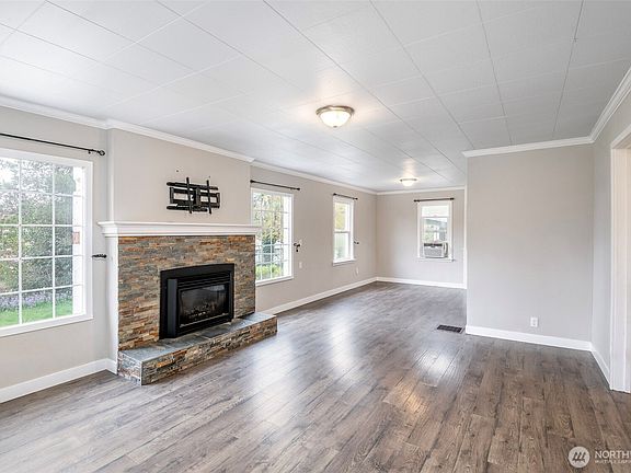 2nd image of 505 W Harvard Avenue