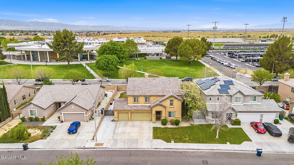 Property photo 4