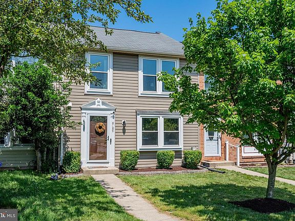 2nd image of 8189 Mountain Estate Ct
