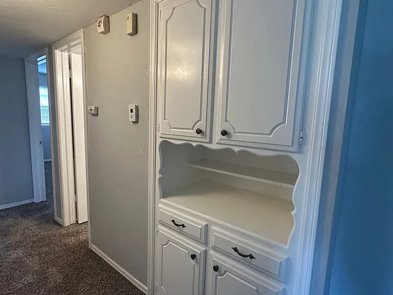 4844 Woodview Dr — Photo 17
