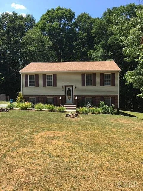 1550 Izaak Walton Rd photo 1