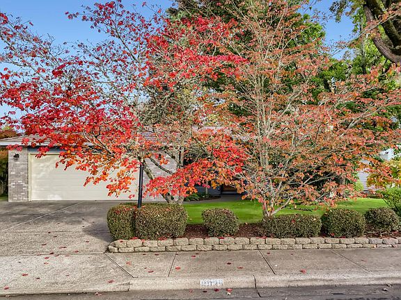 2nd image of 6035 NE Oelrich St