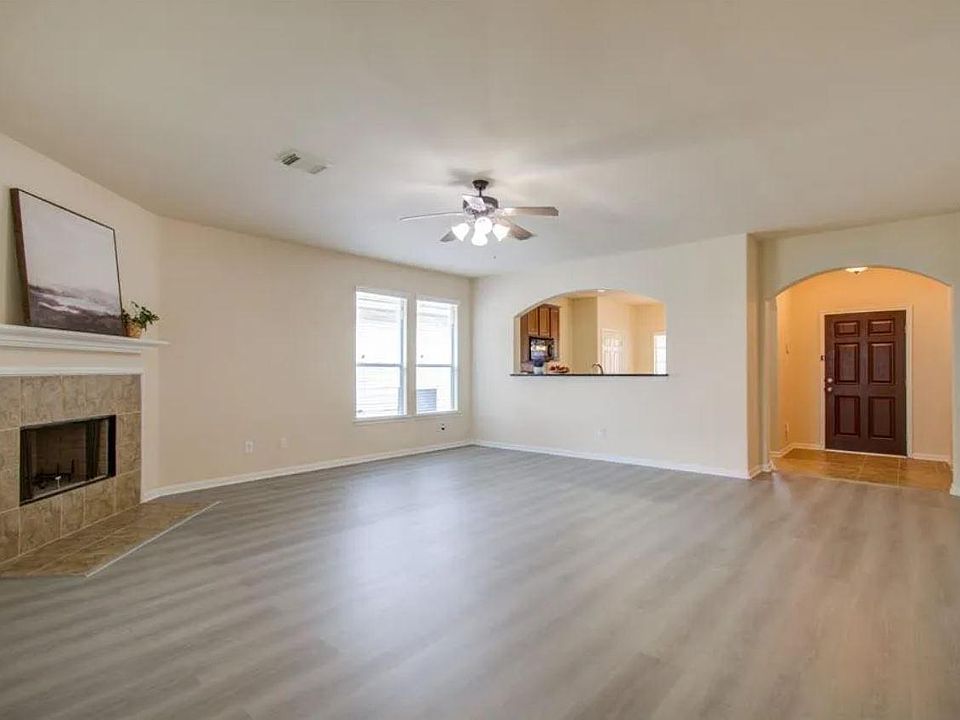 7410 Sabinal Creek Dr, Richmond, TX 77407 Zillow