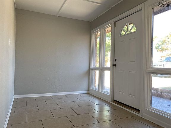 4th image of 4505 Westward Dr