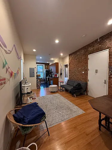 23 Cortes St #12 Photo 1