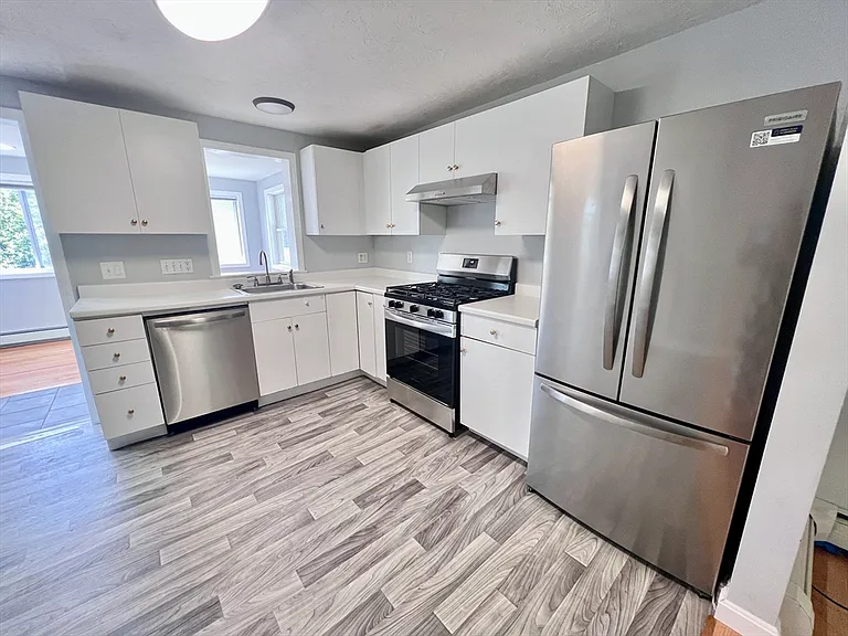 15 1st St #15 — Photo 7