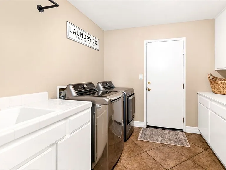 27320 Ocean Dunes St — Photo 8