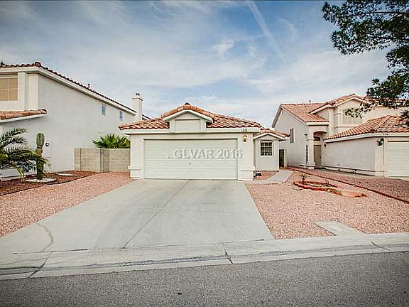 2nd image of 3332 Stacey Lyn Dr