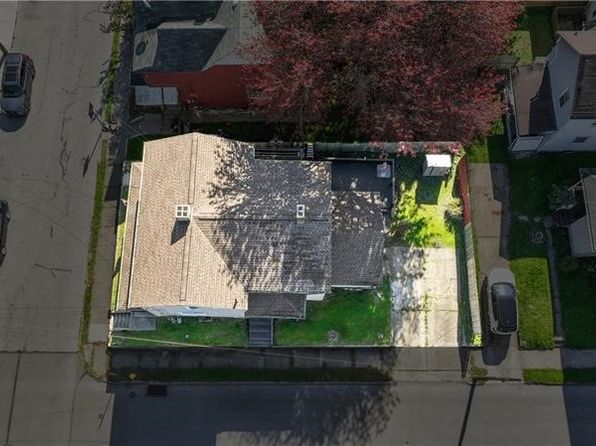 700 11th Ave, New Brighton, PA 15066