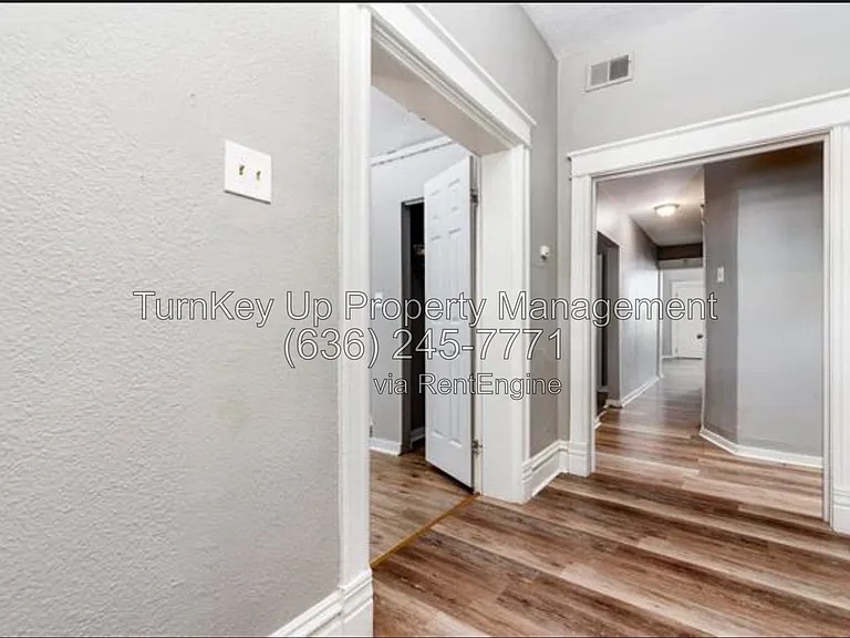 4005 S Grand Blvd — Photo 9