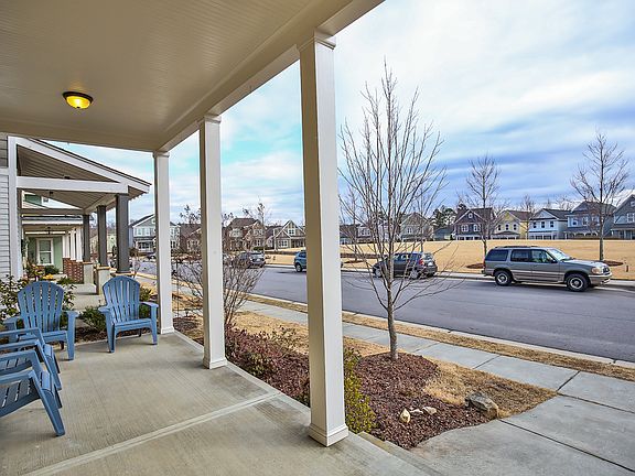 Front porch / park views