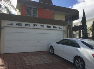 33 Calle Lirio, Toa Alta, PR 00953