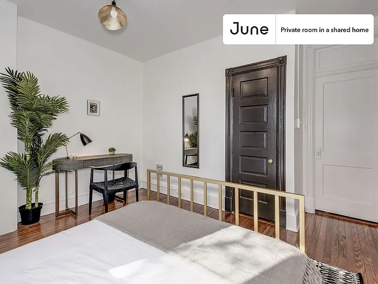 922 I St SE #2-A — Photo 2