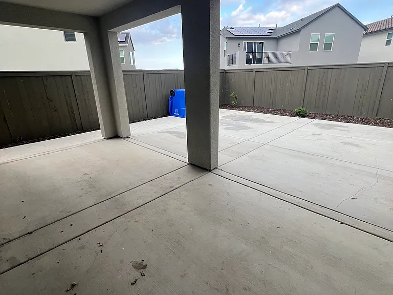 4202 Randa Way — Photo 33