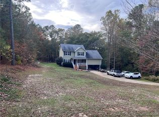 326 Colonial Hills Dr, Lillington, NC 27546
