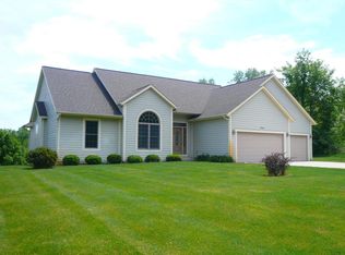 3445 Breanas Way, Wayland, MI 49348