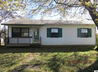 441 W Seward Ave, Burlingame, KS 66413