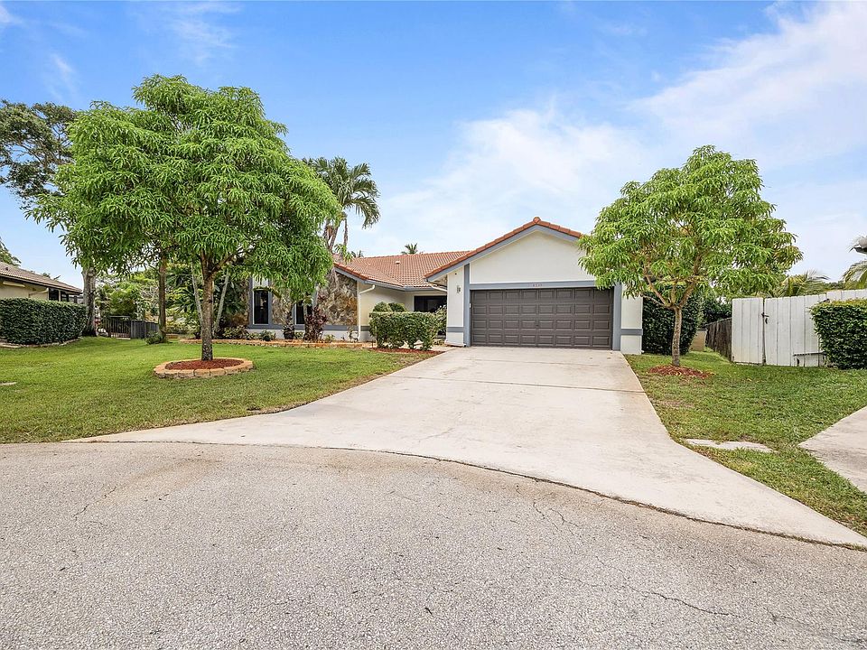 1st image of 4339 NW 73rd Way