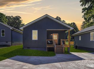 343 Cashiers Valley Rd, Brevard, NC 28712