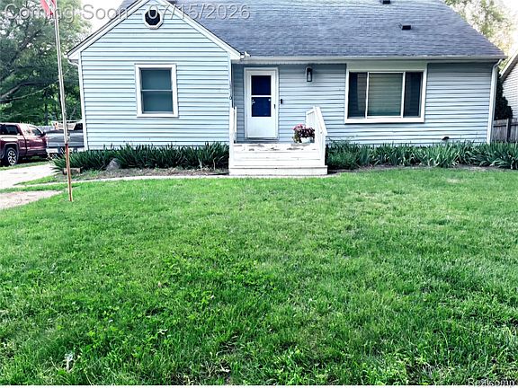 2nd image of 13110 Cogswell St