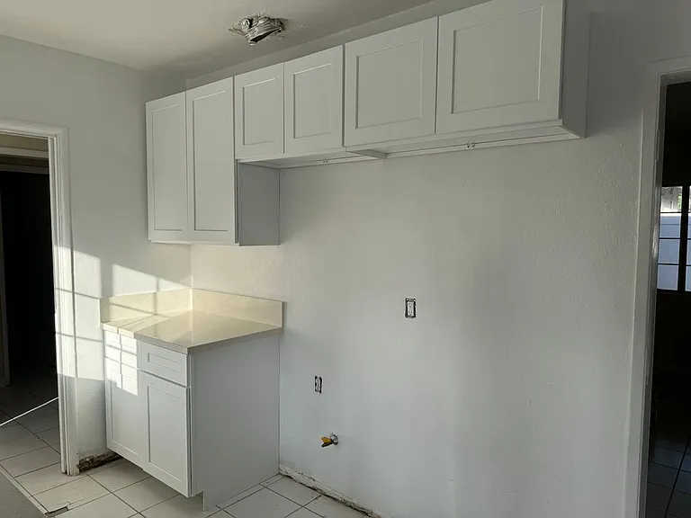 13156 Mercer St — Photo 11