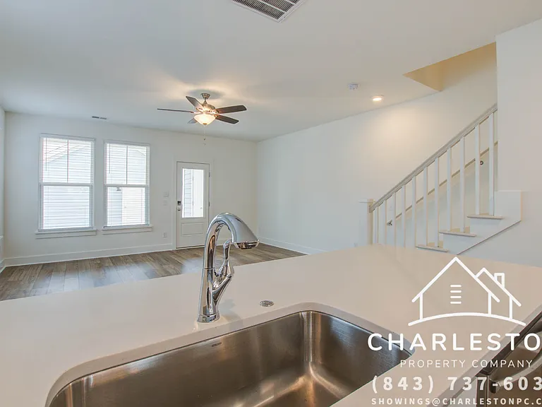 234 Symphony Ave — Photo 7