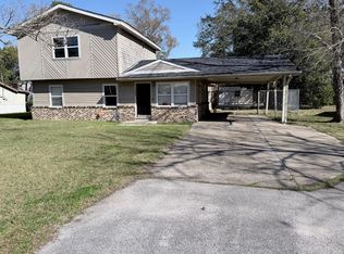 2002 Forrest St, Pascagoula, MS 39581