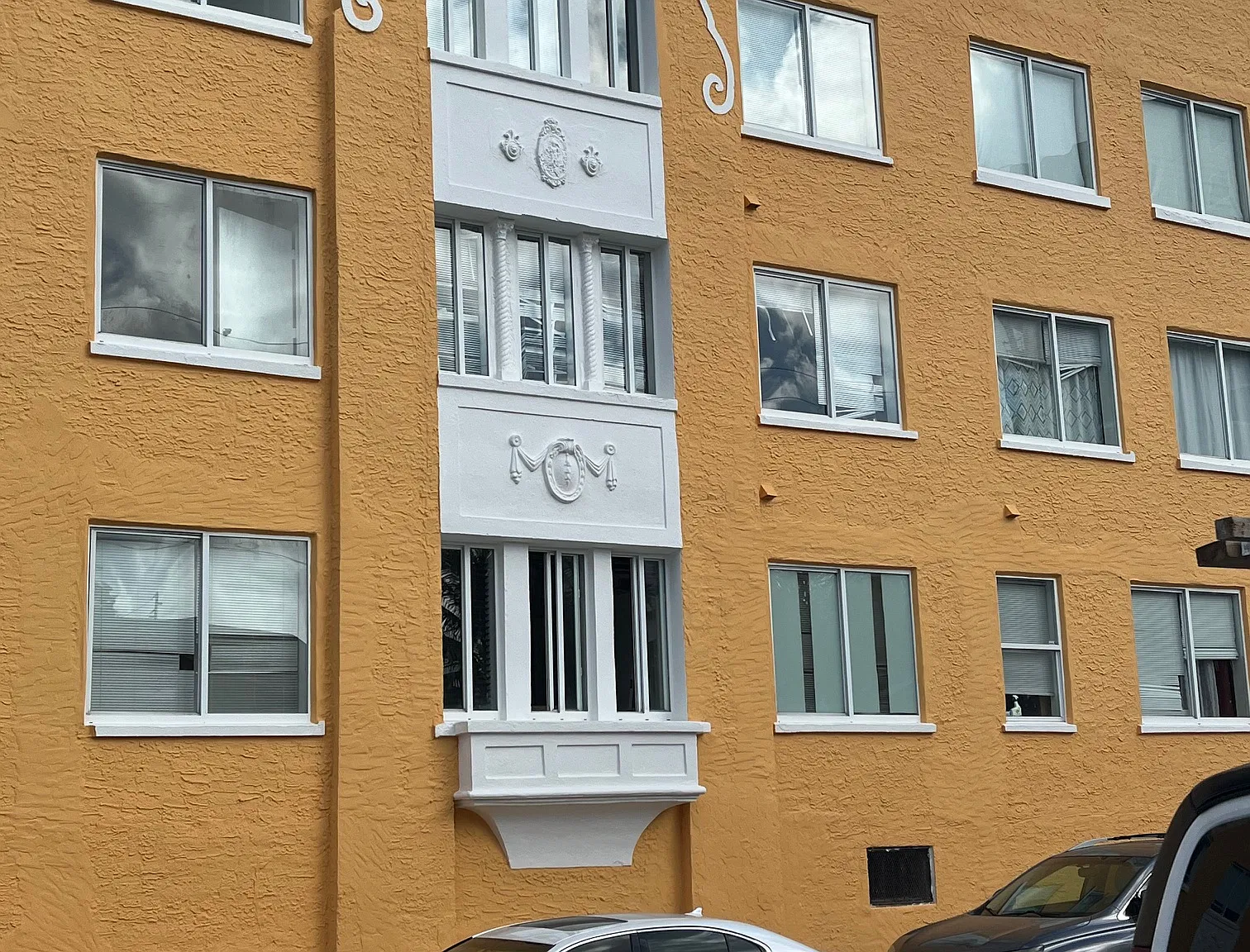 2 bed, $1,800 — Photo 2