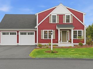 7 Yellow Birch Dr, Plymouth, MA 02360