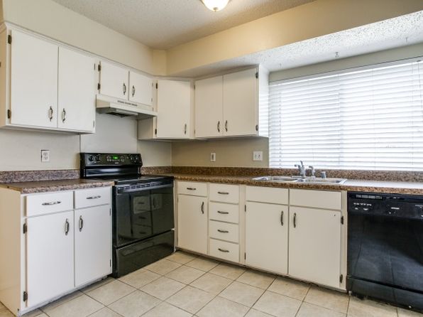 3513 Bellwood Cir