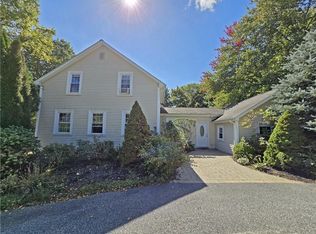 10 Sunapee Ct, Coventry, RI 02816