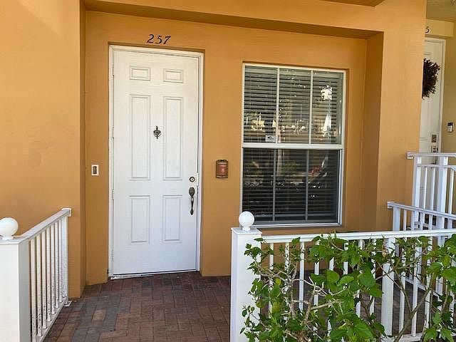 Front porch and spacious area for bistro patio set.
