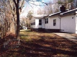 178 Fudges Creek Rd, Ona, WV 25545