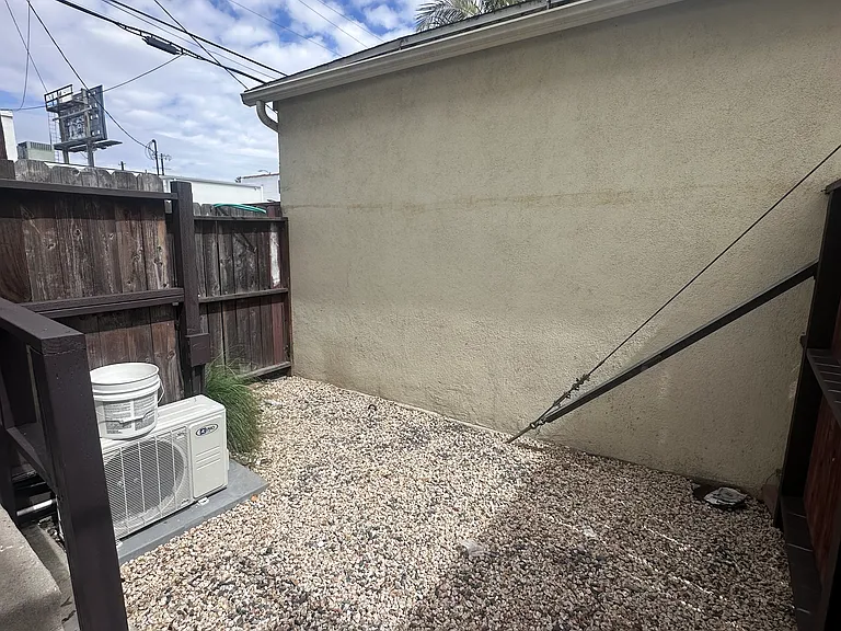 632 N Orange Dr #636 — Photo 10