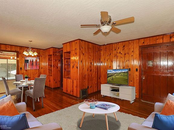 3rd image of 273 Manor Dr