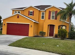 8011 Allamanda Ct, Lehigh Acres, FL 33972