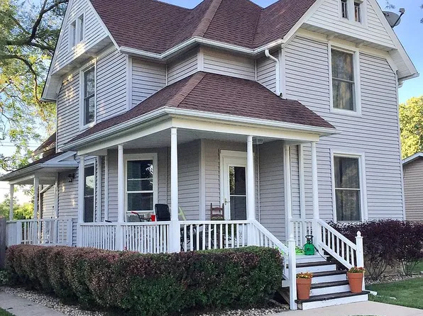 405 W South St, Kirkland, IL 60146
