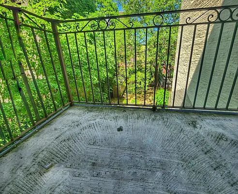 Rented by RELEASE NY | media 7