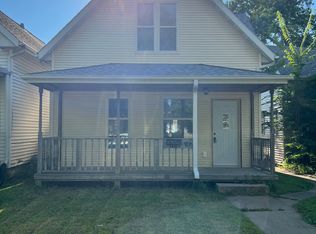 1316 J St SW, Cedar Rapids, IA 52404