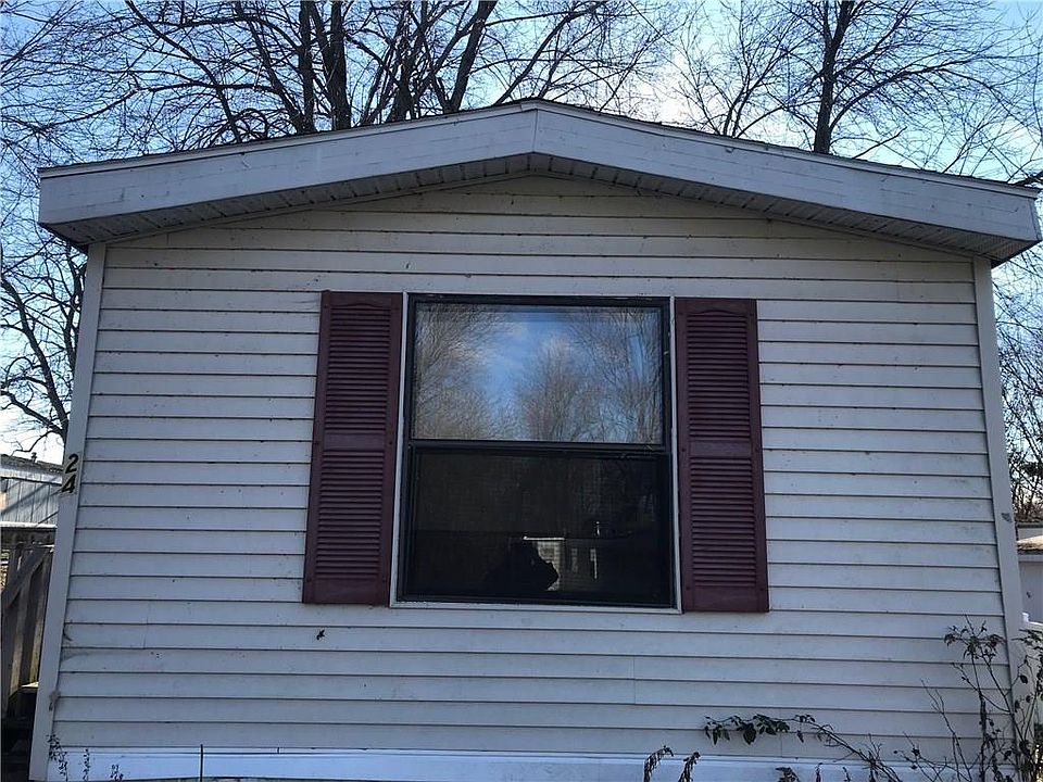 1st image of 24 Creekview Cir