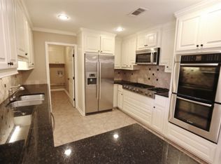 5449 Carolwood Dr, Jackson, MS 39211