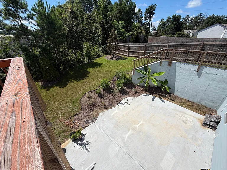 1919 Aquinas Ct — Photo 22