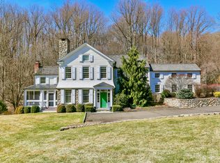 83 Lone Tree Farm Rd, New Canaan, CT 06840