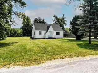 2526 Beineke Dr, Fort Wayne, IN 46808