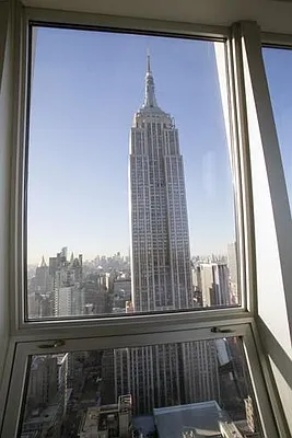 Rented by R New York | media 15