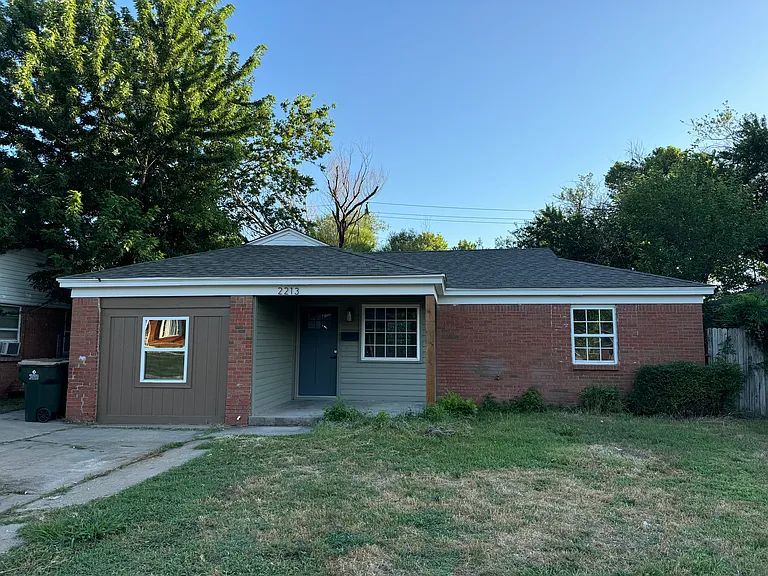 2213 Carlisle Rd — Photo 1