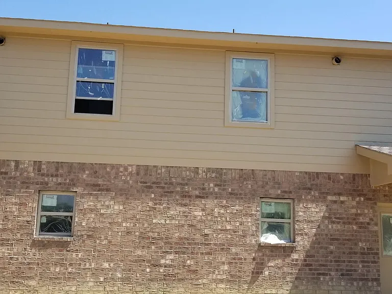 4907 Villas Dr — Photo 9